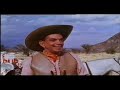 CANTINFLAS CRUZANDO EL MURO EN LA FRONTERA
