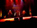Patrick Lodiers danst met de Lama's