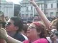 Pete doherty in Trafalger square doin Albion