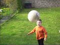 sacha pozza en pleine démonstration de foot! sacha pozza en pleine démonstration de foot!