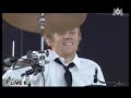 MUSE - Hysteria & Bliss - Live8 Paris 2005 (at 6 min Matt fall xD ) MUSE - Hysteria & Bliss - Live8 Paris 2005 (at 6 min Matt fall xD )
