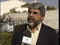 http://www.rtvcm.esSe exhumarán los cadáveres pese a la oposición de la fiscalía, que no ve competente a la Audiencia Nacional, al considerar prescritos los delitos con la Ley de Amnistía de 1.977. Para el magistrado es un caso más de más de crímenes contra la humanidad y, por tanto, competencia de la Audiencia Nacional. Bajo ese argumento ha ordenado abrir, de inicio, 19 fosas comunes, entre ellas, la que pudiera albergar los restos de García Lorca, en un paraje granadino. También se van exhumar los cadáveres enterrados en la fosa Parrillas, en Toledo. La actuación judicial sigue generando posturas enfrentadas entre quienes prefieren no remover el pasado y quienes quieren saber donde están enterrados los suyos. Según las Asociaciones de Memoria Histórica el número de desaparecidos por la represión franquista estaría en torno 114.000 personas.(16-10-2008)