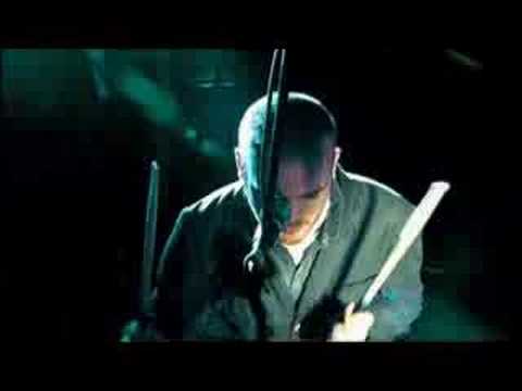 coldplay politik live - From the live 2003 DVD. This video is (c) 2003 EMI Records Ltd.