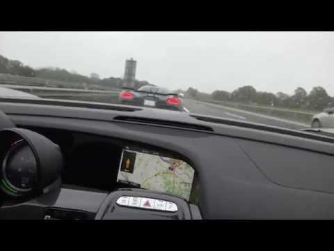 Porsch 918 vs Koenigsegg Agera R