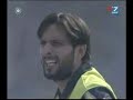 Gambhir vs Afridi