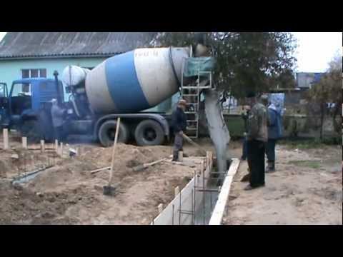 заливка бетона миксером - 