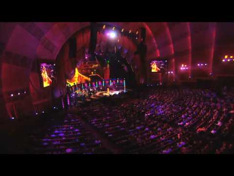Suzanna Owiyo performs 