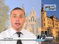 Die Telekom verdient nicht schlecht. Vom aktuellen Jahresumsatz von stolzen 62,5 Milliarden Euro fließt aber das wenigste in die Kassen der Beschäftigten.Und damit der Profit der Anleger und Bonzen noch größer wird, entläßt der Konzern seine Mitarbeiter. 2006 hatte man beschlossen, 32.000 Stellen zu streichen und 50.000 Arbeitsplätze auszulagern.Zeit genug, möchte man meinen, daß die Politik hätte aufwachen können. Jetzt, wo es am Beispiel Mecklenburg-Vorpommern ernst wird und so genannte Call-Center geschlossen werden sollen, kommen von den Systemparteien nur die üblichen Floskeln.NPD-Fraktionschef Udo Pastörs stellt die Hintergründe des Skandals dar und zeigt Perspektiven für eine besser Zukunft auf.