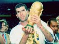 en recuerdo a zidane, un jugadorazo, un idolo.... zidane....... au rovir
