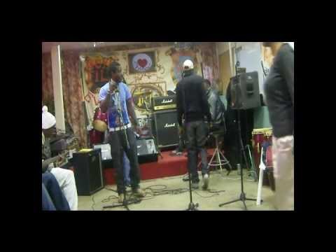 Werrason Demande le soutien de PAPA WEMBA-LA REPONSE AUX CLAN WENGE ET LATIN Werrason Demande le soutien de PAPA WEMBA-LA REPONSE AUX CLAN WENGE ET LATIN
