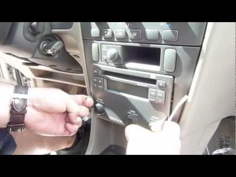 Install Volvo V40 S40 Radio and A/C Module