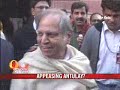 Antulay resigns, but remains defiant Antulay resigns, but remains defiant