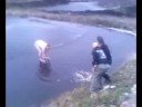 salto a rio congelado