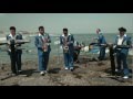 Koronados Musical Solo Un Beso Video and Lyrics