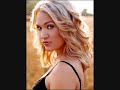 Last Name{Carrie Underwood}