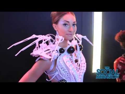 CES 2015 - The Spider Dress by Intel - The Social Media Show