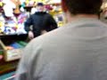 Dennis aufm Dom versagt beim Dosenwerfen - Unnützes Video 03 Dennis aufm Dom versagt beim Dosenwerfen - Unnützes Video 03