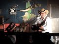 Los Amables - Traicionera Los Amables - Traicionera
