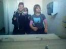 Cabezeo in the bathroom!