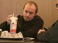 Un physio chez McDo? Sourire obligatoire.