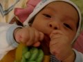 Lucas biet cam do choi