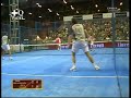 PADEL - JM Diaz- Contrapared por debajo de las piernas