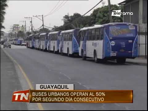 Buses urbanos operan al 50% por segundo día consecutivo