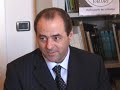Bassolino faccia un passo indietro