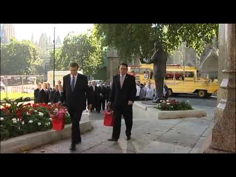Play Video - Metfed - 'Looking Back / Looking Forward'