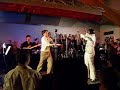 rockig ging es am 31.5.08 in hamburg zu: zusammen mit shelvis 
und fabio men�ndez spielen die jungen symphoniker
hamburg + friends ein 70er-jahre-konzert des king of
rock'n'roll nach.