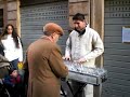 il suonatore di bicchieri il suonatore di bicchieri