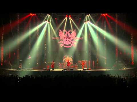 9MM - バンド結成10周年を迎え、2月に10th Anniversary Liveと銘打って開催された日本武道館2DAYSの模様を収めたDVD & Blu-ray「act O」「act E」が5月7日リリース!! 9mm Parabellum Bullet Official WebSite :...