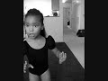 Baby Beyonce dancing and singing Single Ladies