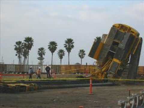Drilling+Rig+Accident Drilling Rig Accident http://shakhammer.com/2009/02/crazy-drill-rig ...