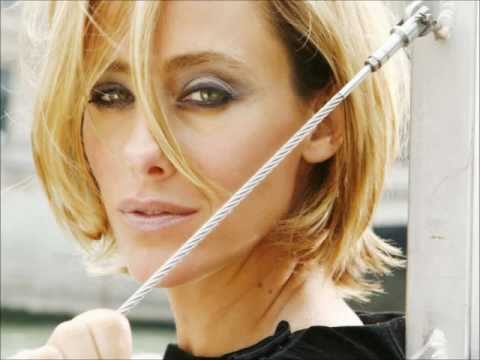 Kim Raver