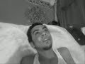 الحزن مالى العين