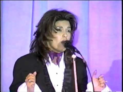 Rebekah Del Rio: Nobody's Angel / Llorando @ WEA!