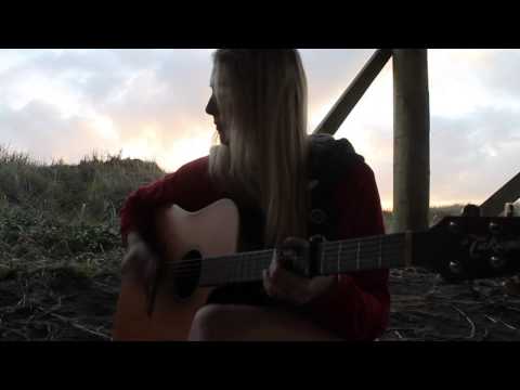 JAMIE MCDELL – Miley Cyrus, Taylor Swift, Demi Lovato, Florida Georgia Line & Bon Iver mash-up.
