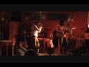 yoro au just 4u - extrait de concert...ashley maher + jimi mbaye - novembre 2008