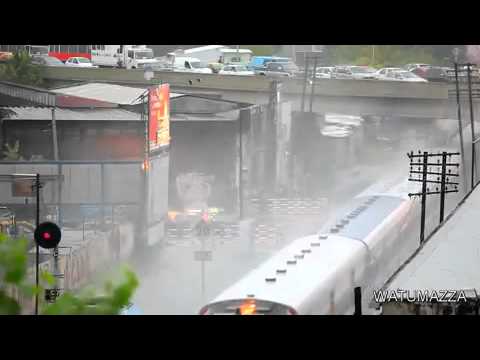 Tsunami Causado por um Comboio