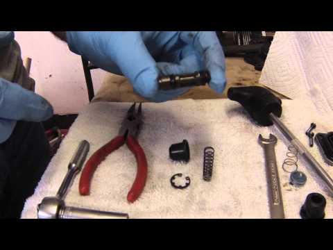 how to unclog a master cylinder