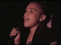 Nia - Victory