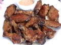 Como comer alitas de pollo sin desperdiciar nada
