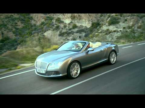 worldcarfans - Bentley has unveiled the new 2012 Continental GTC facelift. The Cabrio variant of the Continental GT comes with a 6.0 liter W12 twin-turbocharged engine prod...