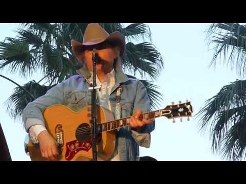 Dwight Yoakam