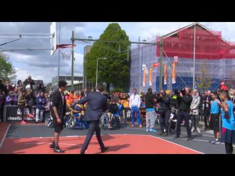 Constantijn scoort op Koningsdag