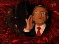 2002 skulle arne weise vara julv�rd f�r sista g�ngen, och castingen f�r hans eftertr�dare var redan i full g�ng. jag vill minnas att svt gjorde en hel serie filmer som den h�r.