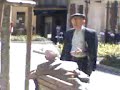 voici une excursion en milieu urbain, milieu ou vie et procr�e l'esp�ce si redout� de tous : le vieu. ici nous avons eu la chance d'observ� jean-raoul gilberto, digne successeur de la dynastie des gilbert de  p�ron-sur-plateau...une esp�ce coriace qui vit habituellement renferm� � l'�cart du monde dans un bar ou devant jean-luc reichmann le midi sur tf1