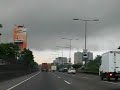 Aq suka dua hal ...Gita Gutawa...dan scene di JALAN TOL Walo liriknya gak nyambun ....