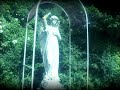 Very Creepy Statue in Graveyard Very Creepy Statue in Graveyard